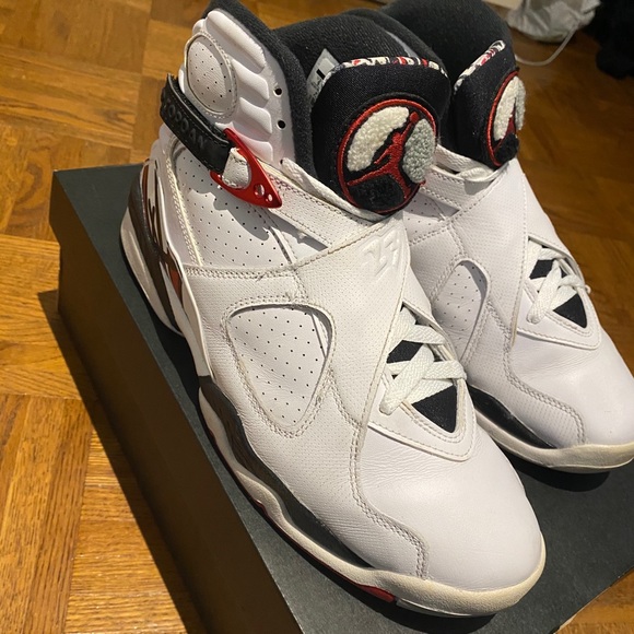 Jordan 8 - Picture 3 of 6